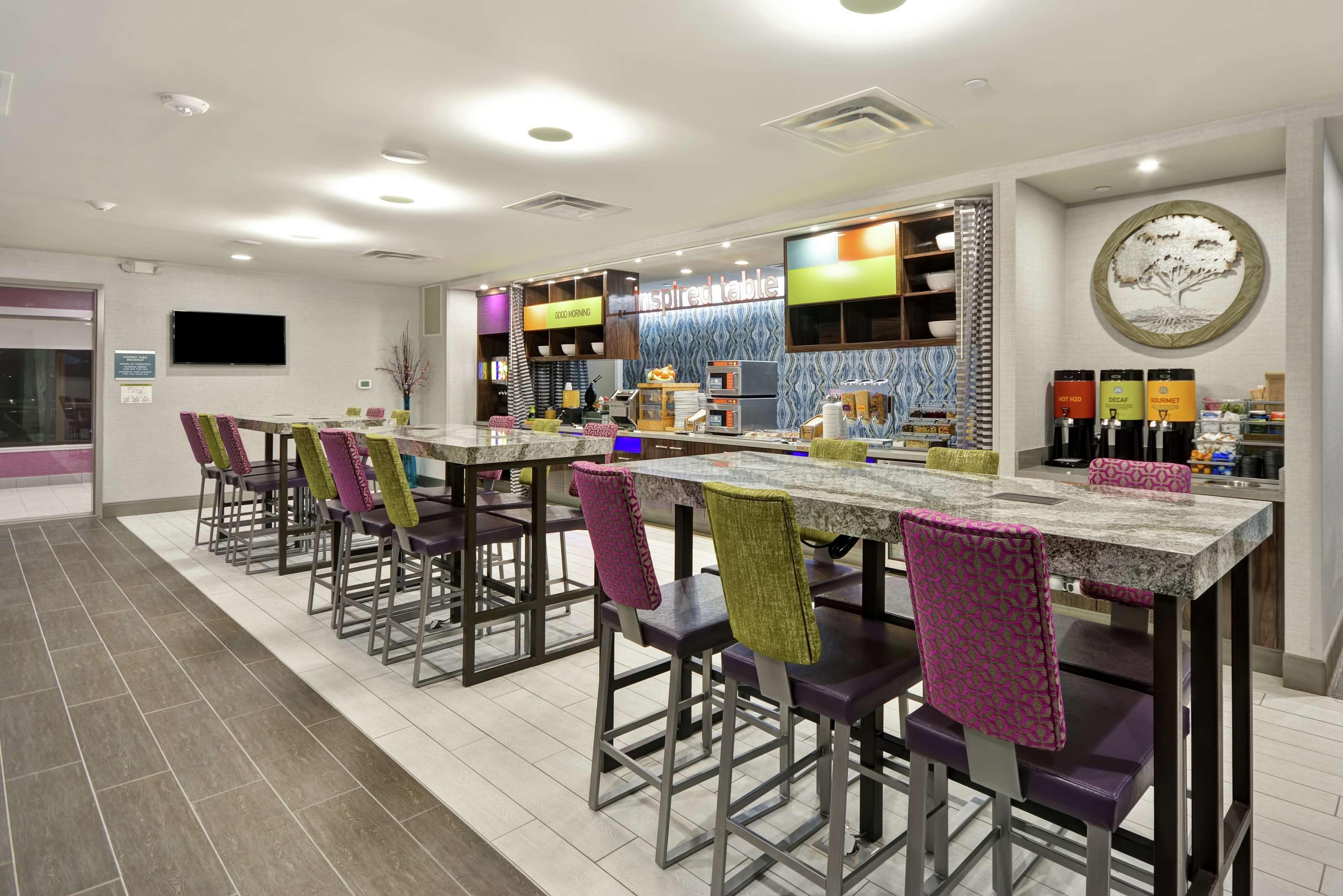 Kci机场希尔顿惠庭酒店 堪萨斯城 外观 照片
